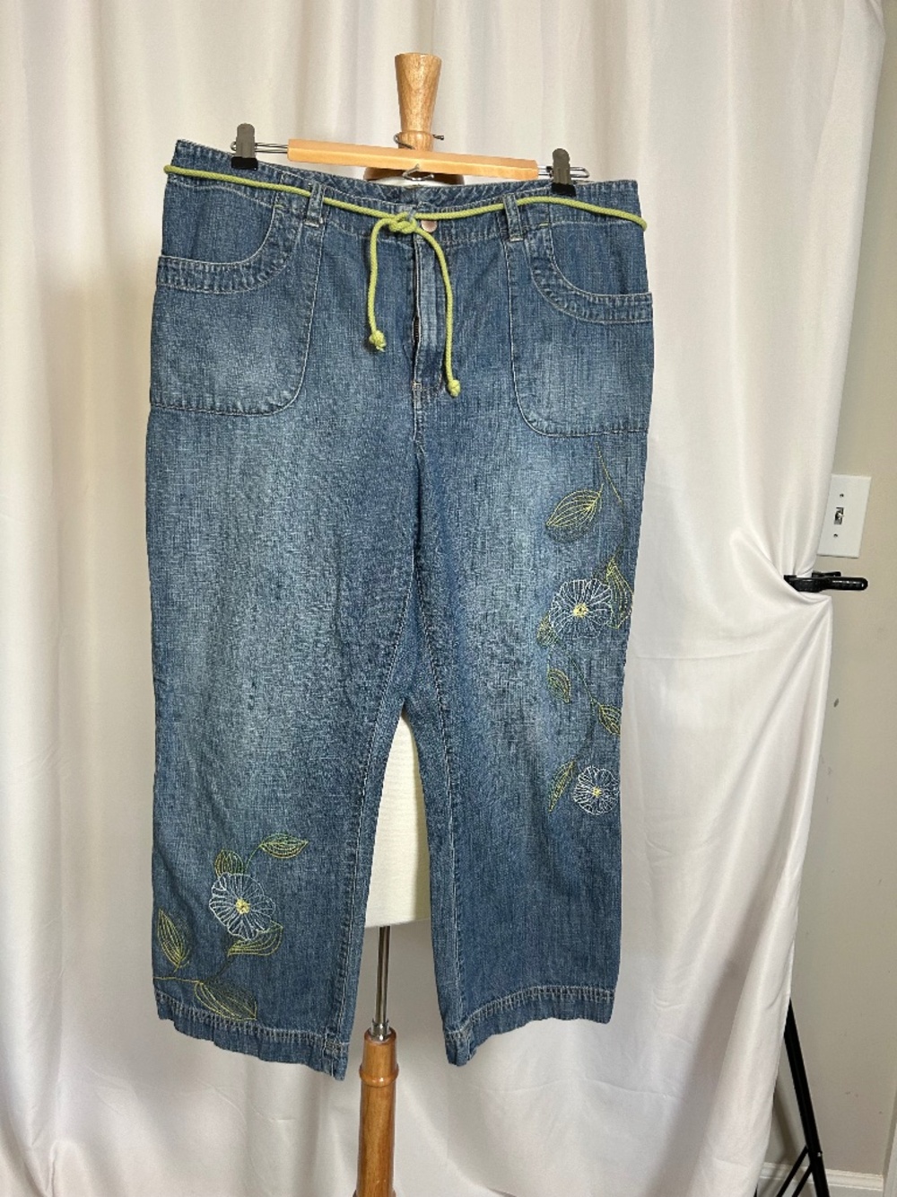SIGRID OLSEN EMBELLISHED JEANS - SIZE 12